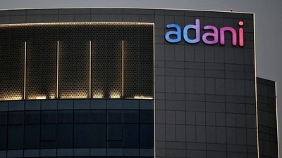 The logo of the Adani Group is seen on the facade of one of its buildings on the outskirts of Ahmedabad, India, April 13, 2021.&nbsp; (Amit Dave / REUTERS)