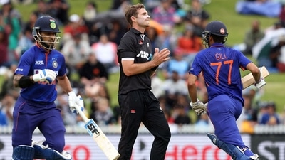 New Zealand bowler Tim Southee reacts as India's Shikhar Dhawan and Shubhman Gill cross for a run during the 2nd ODI match between India and New Zealand, at Seddon Park, in Hamilton on Sunday. (ANI Photo) (ICC Twitter)