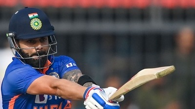 India's Virat Kohli plays a shot during the third and final one-day international (ODI) cricket match between India and New Zealand at the Holkar Cricket Stadium in Indore on January 24, 2023. (Photo by Punit PARANJPE / AFP) / ----IMAGE RESTRICTED TO EDITORIAL USE - STRICTLY NO COMMERCIAL USE----- (AFP) India's Virat Kohli plays a shot during the third and final one-day international (ODI) cricket match between India and New Zealand at the Holkar Cricket Stadium in Indore on January 24, 2023. (Photo by Punit PARANJPE / AFP) / ----IMAGE RESTRICTED TO EDITORIAL USE - STRICTLY NO COMMERCIAL USE----- (AFP)