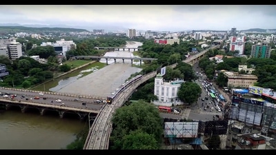 Finance Minister Nirmala Sitharaman on Wednesday increased the total outlay for metro projects by  ₹3,889 crore as compared to the previous financial year. (Hindustan Times)