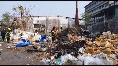 Kalyan, India - February 01, 2023: Two persons killed in a blast due to chemicals stored drums at a scrapyard in Kambe Village, Talavali Naka, Bhiwandi, in Thane, India, on Wednesday, February 01, 2023. (Photo by Pramod Tambe/HT Photo) (HT PHOTO) Kalyan, India - February 01, 2023: Two persons killed in a blast due to chemicals stored drums at a scrapyard in Kambe Village, Talavali Naka, Bhiwandi, in Thane, India, on Wednesday, February 01, 2023. (Photo by Pramod Tambe/HT Photo) (HT PHOTO)