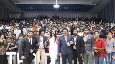 The image shows Sugar Cosmetics CEO and Shark Tank India judge Vineeta Singh at IIT Madras. (Instagram/@vineetasng)