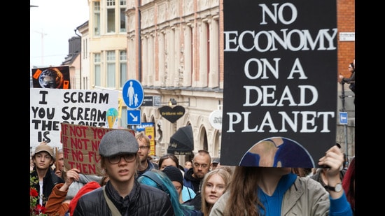 Protestors at the global climate strike and Fridays for Future demonstration in Stockholm, Sweden, on September 20, 2019. (Shutterstock)
