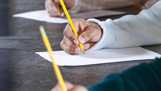 JKPSC CCE Mains Admit Card 2022 releasing on February 10 at jkpsc.nic.in(Getty Images) JKPSC CCE Mains Admit Card 2022 releasing on February 10 at jkpsc.nic.in(Getty Images)