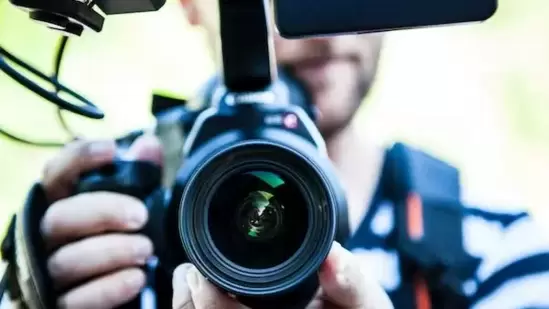 She proposed a relief on customs duty on imports of certain parts of mobile phones, including camera lenses and lithium-ion cells. (pexels.com)