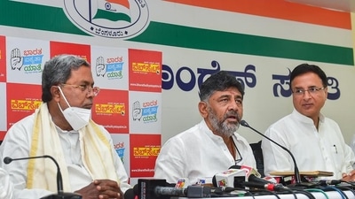 AICC general secretary and Karnataka Congress in-charge Randeep Surjewala with Karnataka Congress chief DK Shivakumar and Leader of Opposition in Karnataka Assembly Siddaramaiah during a press conference, in Bengaluru. (PTI) AICC general secretary and Karnataka Congress in-charge Randeep Surjewala with Karnataka Congress chief DK Shivakumar and Leader of Opposition in Karnataka Assembly Siddaramaiah during a press conference, in Bengaluru. (PTI)