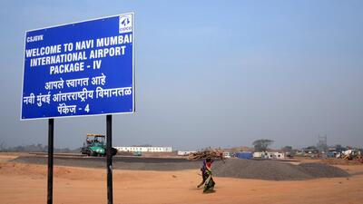 Navi Mumbai, India - February 7, 2018: Helipad being made for Prime Minister visit to inaugurate Navi Mumbai International Airport in Ulwe, Navi Mumbai, India, on Wednesday, February 7, 2018. (Photo by Bachchan Kumar/ Hindustan Times) (Hindustan Times) Navi Mumbai, India - February 7, 2018: Helipad being made for Prime Minister visit to inaugurate Navi Mumbai International Airport in Ulwe, Navi Mumbai, India, on Wednesday, February 7, 2018. (Photo by Bachchan Kumar/ Hindustan Times) (Hindustan Times)