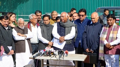 Leader of Opposition Mallikarjun Kharge with other opposition parties MPs addresses the media at Vijay Choek during the Budget Session of Parliament, in New Delhi, Thursday. (PTI) Leader of Opposition Mallikarjun Kharge with other opposition parties MPs addresses the media at Vijay Choek during the Budget Session of Parliament, in New Delhi, Thursday. (PTI)