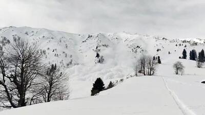 The scene of the avalanche in Gulmarg. (ANI)