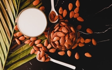 Almonds with milk become very important in winter when our immune system is already affected. (Unsplash/dhanya purohit) Almonds with milk become very important in winter when our immune system is already affected. (Unsplash/dhanya purohit)