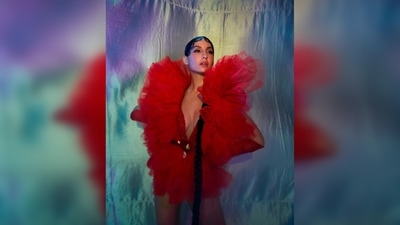 Nora Fatehi dropped a red heart and fire emoji in the caption section of her post. (Instagram/@norafatehi) Nora Fatehi dropped a red heart and fire emoji in the caption section of her post. (Instagram/@norafatehi)