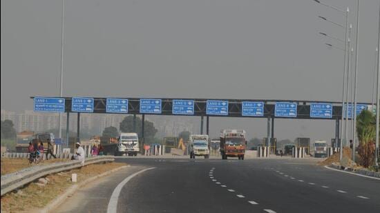 A pilot project for the new setups will be undertaken at Kundli border at east Delhi. (HT Archive)