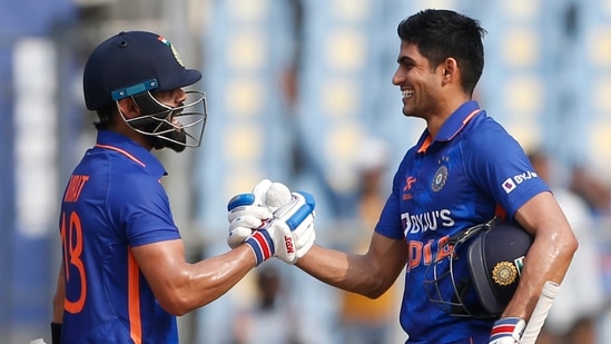 Virat Kohli (L) with Shubman Gill(ANI) Virat Kohli (L) with Shubman Gill(ANI)