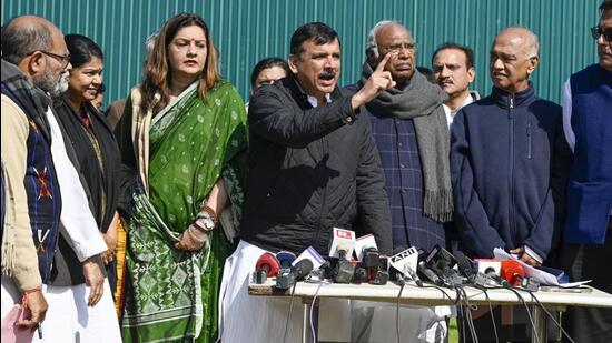 Leader of Opposition in Rajya Sabha Mallikarjun Kharge, Sanjay Singh (AAP) with other opposition parties MPs address the media on Thursday (HT Photo/Raj K Raj) Leader of Opposition in Rajya Sabha Mallikarjun Kharge, Sanjay Singh (AAP) with other opposition parties MPs address the media on Thursday (HT Photo/Raj K Raj)