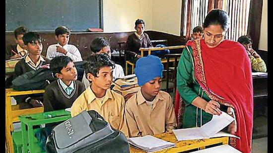 The Union ministry of education has proposed an allocation of <span class='webrupee'>₹</span>1,181.30 crore for the state in the financial year 2023-24 under the centrally sponsored Samagra Shiksha programme for school education.