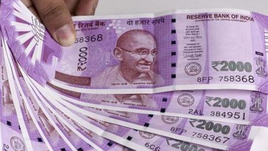 The union budget, tabled in Parliament on Wednesday, revised estimates of central devolutions to Bihar for the current fiscal at <span class='webrupee'>₹</span>95,509 crore from the previous <span class='webrupee'>₹</span>91,000 crore while the devolutions (state’s share in central taxes) for the next fiscal have been estimated at <span class='webrupee'>₹</span>1.03 lakh crore. (HT PHOTO) The union budget, tabled in Parliament on Wednesday, revised estimates of central devolutions to Bihar for the current fiscal at <span class='webrupee'>₹</span>95,509 crore from the previous <span class='webrupee'>₹</span>91,000 crore while the devolutions (state’s share in central taxes) for the next fiscal have been estimated at <span class='webrupee'>₹</span>1.03 lakh crore. (HT PHOTO)