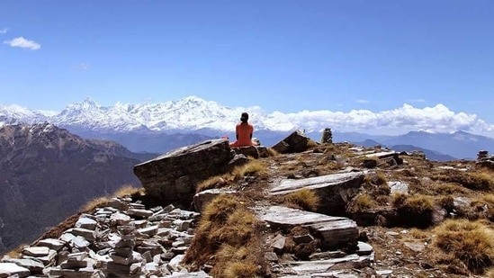 Don't wear cotton clothes: Cotton is great for every day wear but not while trekking since it absorbs too much of sweat/water and releases too little of it. (pinterest (File Photo))