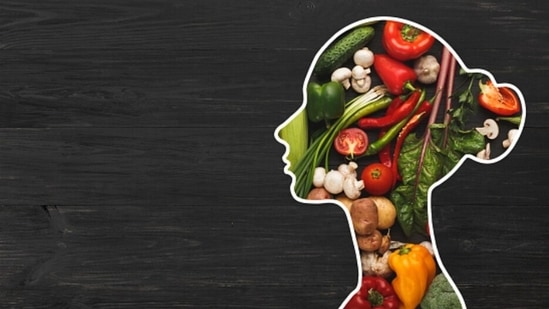 Brain foods have a huge positive impact on the functions of the brain. They help in development of the brain and improvement in performing mental tasks as well. “The foods we eat can have a big impact on the structure and health of our brains,” wrote Nutritionist Anjali Mukerjee as she shared a few brain foods that should be included in the diet.(Unsplash)