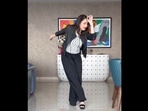 Madhuri Dixit dancing to the viral Tum Tum song. (Instagram/@madhuridixitnene) Madhuri Dixit dancing to the viral Tum Tum song. (Instagram/@madhuridixitnene)