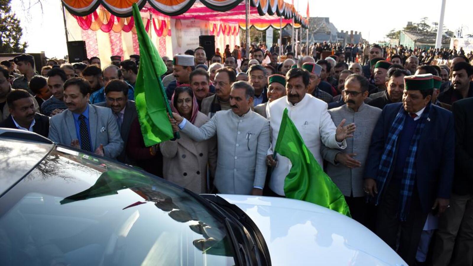 Green push: Sukhu flags off 11 e-vehicles from Shimla