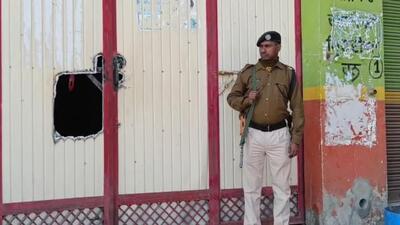 As per information, the Enforcement Directorate (ED) teamhad to cut open the doors with gas-cutters as the family remained holed up inside. (HT File)