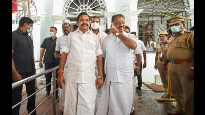 Edappadi Palaniswami and O Panneerselvam (PTI) Edappadi Palaniswami and O Panneerselvam (PTI)