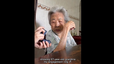 Grandmother reacts to grandaughter's engagement ring. (Instagram/@xinhuilovette) Grandmother reacts to grandaughter's engagement ring. (Instagram/@xinhuilovette)