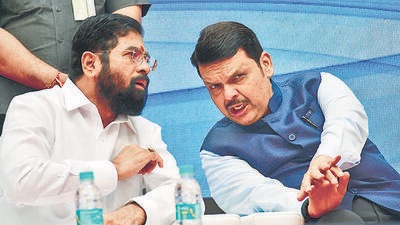 Mumbai, India - October 10, 2022: Chief Minister Eknath Shinde, Deputy Chief Minister Devendra Fadnavis during the launch of "Ayushman Bharat Health Card" in the presence of Minister of Public Health Tanaji Sawant, at Mantralaya, in Mumbai, India, on Tuesday, October 10, 2022. (Photo by Bhushan Koyande/HT Photo) (HT PHOTO) Mumbai, India - October 10, 2022: Chief Minister Eknath Shinde, Deputy Chief Minister Devendra Fadnavis during the launch of "Ayushman Bharat Health Card" in the presence of Minister of Public Health Tanaji Sawant, at Mantralaya, in Mumbai, India, on Tuesday, October 10, 2022. (Photo by Bhushan Koyande/HT Photo) (HT PHOTO)