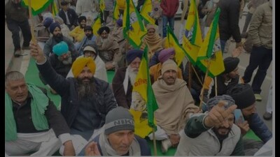 Residents of Bhai Himmat Singh Nagar, Dugri, along with joothe case virodhi, a local committee, held a protest march outside the police station on Friday morning. (HT file photo for representation) Residents of Bhai Himmat Singh Nagar, Dugri, along with joothe case virodhi, a local committee, held a protest march outside the police station on Friday morning. (HT file photo for representation)