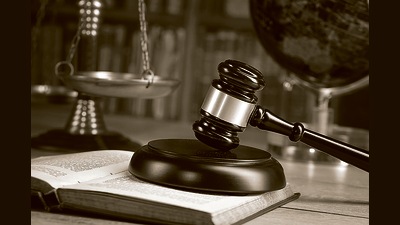 The snatchers were also fined ₹11,000 each by the court of additional sessions judge Dr Rajneesh. (Shutterstock) The snatchers were also fined ₹11,000 each by the court of additional sessions judge Dr Rajneesh. (Shutterstock)