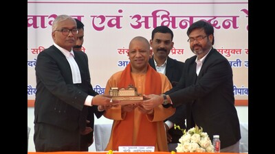 Uttar Pradesh CM Yogi Adityanath being presented with a memento in Prayagraj on February 3. (Anil Kumar Maurya/HT photo) Uttar Pradesh CM Yogi Adityanath being presented with a memento in Prayagraj on February 3. (Anil Kumar Maurya/HT photo)
