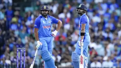 Rohit Sharma (L) and Virat Kohli (AP) Rohit Sharma (L) and Virat Kohli (AP)