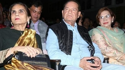 Salim Khan with his wives Salma and Helen. Salim Khan with his wives Salma and Helen.