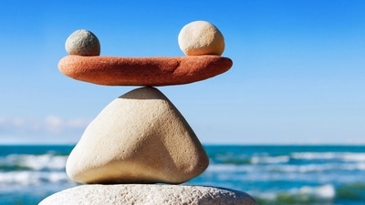 With layoffs happening all over, most people feel caught in a bind and hear two conflicting narratives. The first has it that you do whatever it takes to hold on to your job. The second is that overworking is detrimental to people's mental health. (Shutterstock) With layoffs happening all over, most people feel caught in a bind and hear two conflicting narratives. The first has it that you do whatever it takes to hold on to your job. The second is that overworking is detrimental to people's mental health. (Shutterstock)