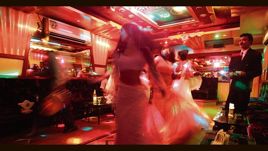 A dance bar in Mumbai in 2005 (HT Photo)