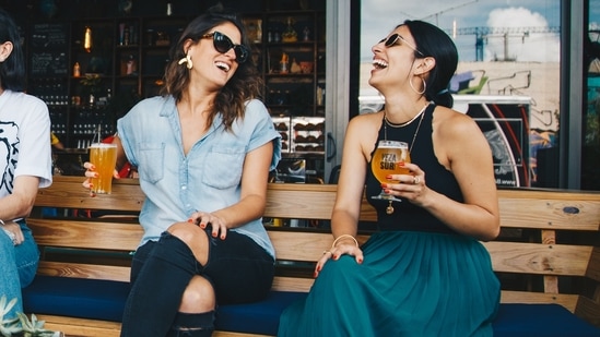 Positive interactions with friends enhance daily wellbeing: Study(Pexels)