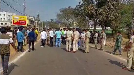 Jharsuguda: Police personnel near the spot after Odisha Health Minister Naba Das was shot at by some unidentified miscreant near Brajarajnagar in Jharsuguda district on Sunday (PTI File)