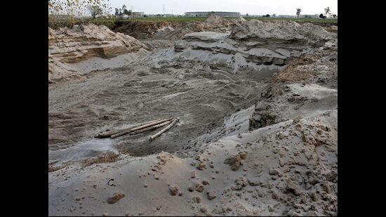 Reportedly, a portion of the land is under illegal possession and was buried deep in the department records for a long time (Representational image)