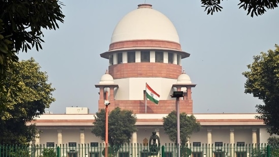 New Delhi, Jan 10 (ANI): A view of the Supreme Court building, the apex judicial body of India, in New Delhi on Tuesday. (ANI Photo) (Sanjay Sharma)(HT_PRINT)