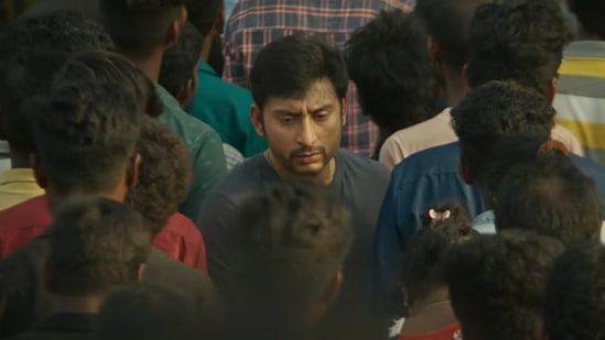 Run Baby Run review: RJ Balaji in a still from the movie.