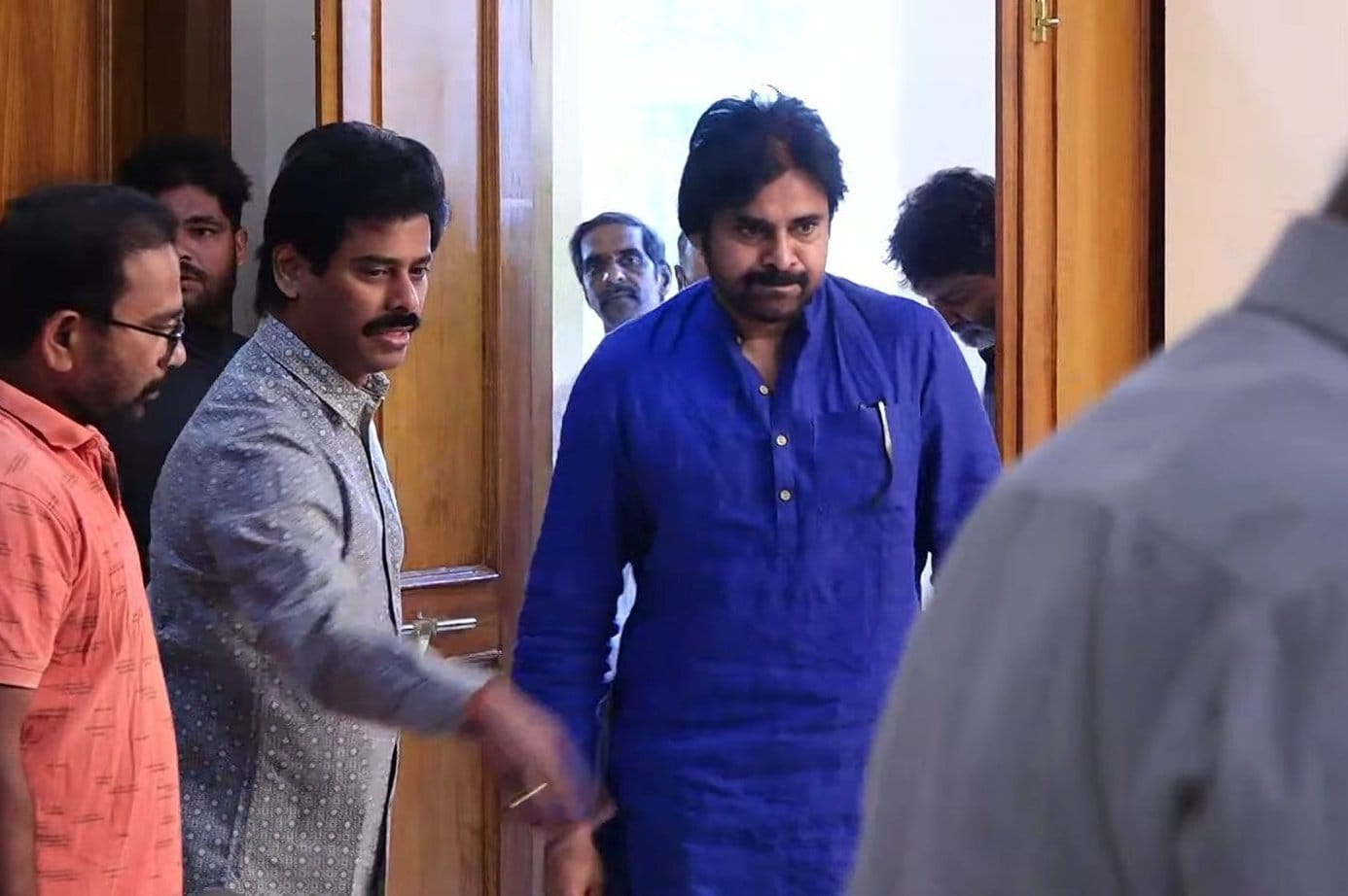 Pawan Kalyan attends K Viswanath's last darshan.