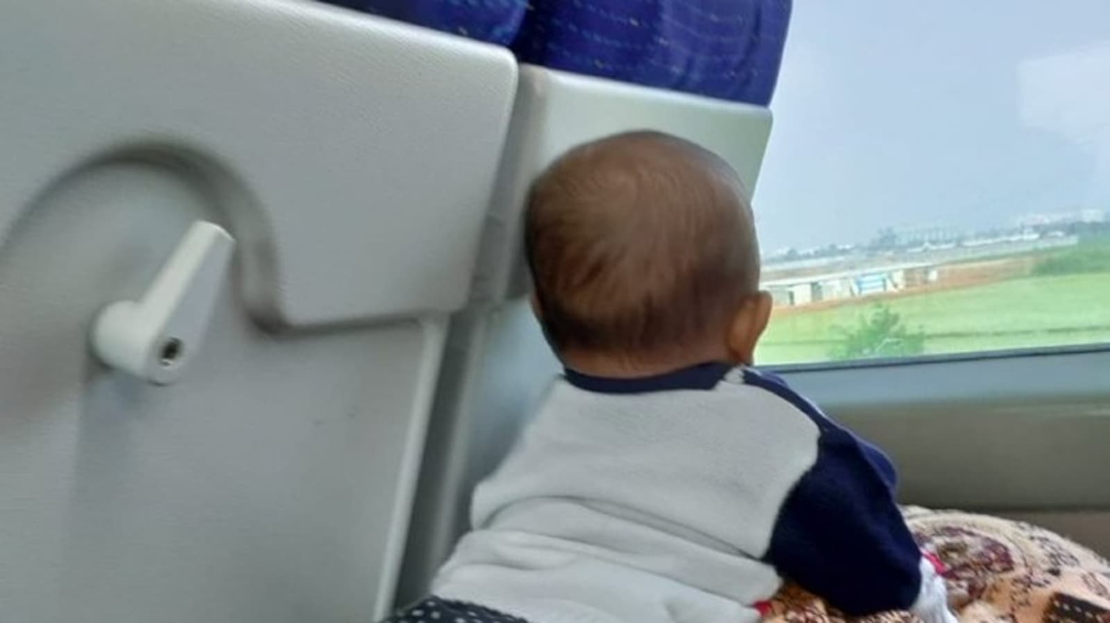 plane-or-train-railway-minister-shares-pic-of-baby-on-board-netizens