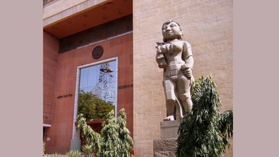 The Reserve Bank of India building in New Delhi has a statue of the ancient god of wealth, Kubera, at its entrance. (Wikimedia Commons) The Reserve Bank of India building in New Delhi has a statue of the ancient god of wealth, Kubera, at its entrance. (Wikimedia Commons)