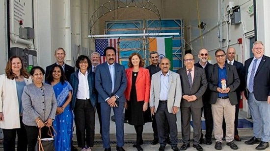 Indian Space Research Organisation (ISRO) Chairman S Somanath along with Jet Propulsion Laboratory (JPL) Director Laurie Leshin.(ANI)