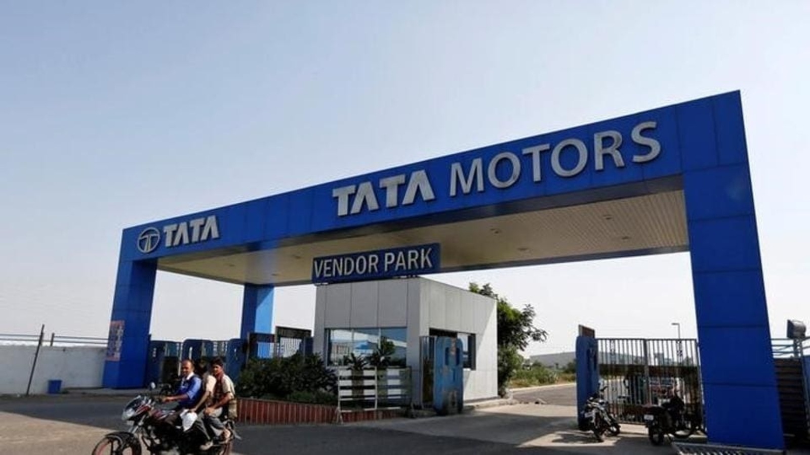 Tata Motors to commence operation of Ford's Sanand plant in 1218