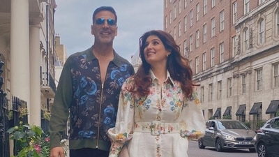 Twinkle Khanna shares a picture with Akshay Kumar. Twinkle Khanna shares a picture with Akshay Kumar.