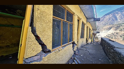 Cracks appear in houses located in Nai Basti area of Doda. (Shanky Rathore) Cracks appear in houses located in Nai Basti area of Doda. (Shanky Rathore)