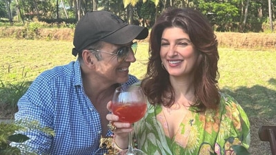Akshay Kumar and Twinkle Khanna have been married 22 years. Akshay Kumar and Twinkle Khanna have been married 22 years.