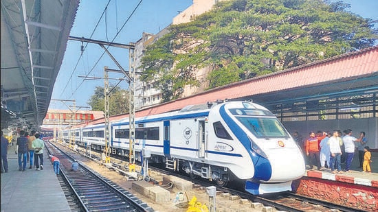 8-car mini Vande Bharat trains get funds from budget; to run intercity
