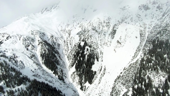 A photo taken on February 4, 2023 shows a general view of a moutain ridge where an avalanche occurred in St Anton am Arlberg, western Austria. (AFP) A photo taken on February 4, 2023 shows a general view of a moutain ridge where an avalanche occurred in St Anton am Arlberg, western Austria. (AFP)